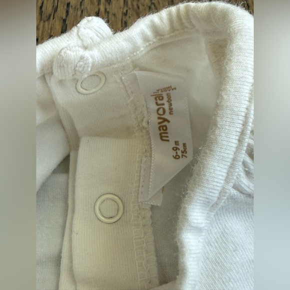 Mayoral Cream Long Sleeve Tee with Pink Print 6-9 months baby European designer - Picture 2 of 4